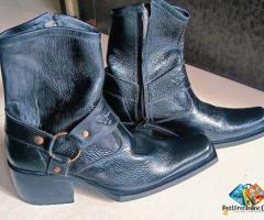 High neck shoes boots for sale in malad west, mumbai / 1