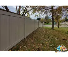 Vinyl Fence Toronto: Durable, Stylish, Low-Maintenance Fencing Built for City Homes