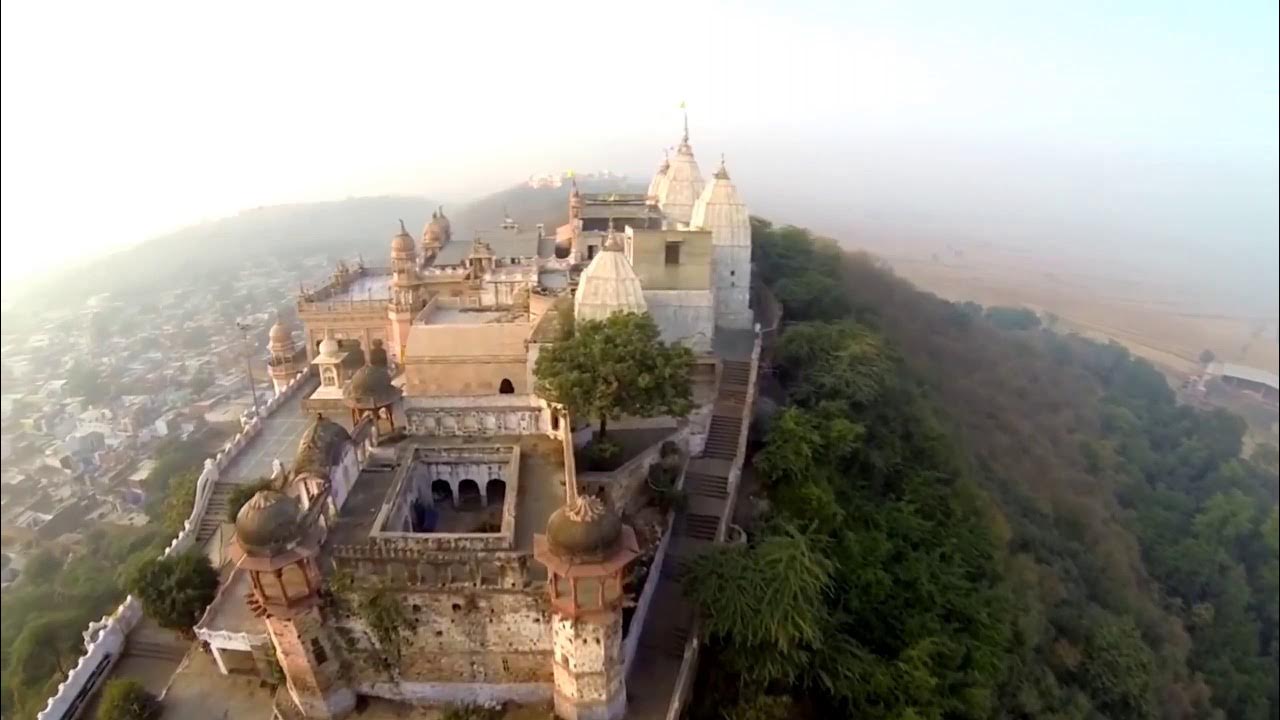 5000 साल बाद कैसा दिखता है राधा रानी का गाँव बरसाना